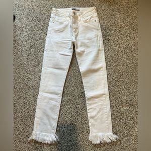 Just Black cropped white pants